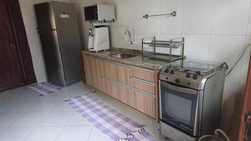 ห้องครัว, Casa com piscina e lazer completo em Ilhabela SP in เซาเปโดร