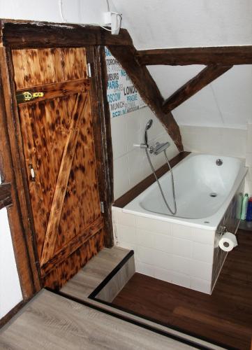 Vannituba, Happy Hippo Haus in Murlenbach