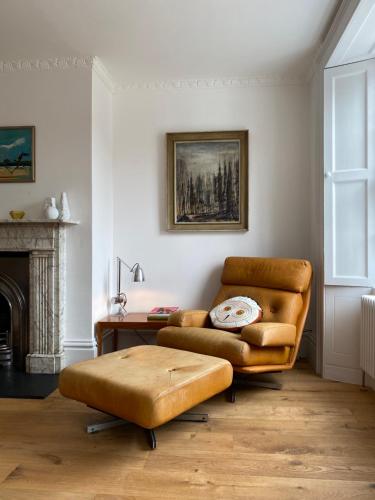 Stunning Georgian Flat in The Heart of Midhurst Old Town