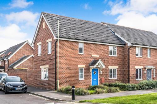 Lakeside-Dakota 3bed house 2bath parking M27 J5 Southampton Airport sleeps 6