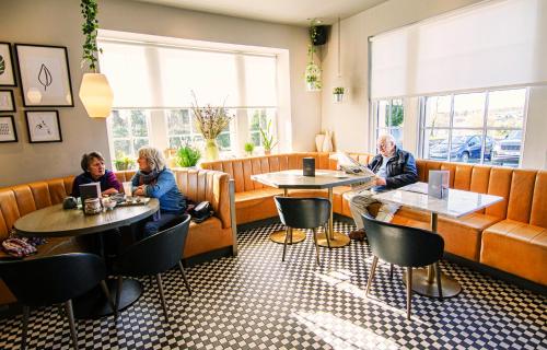 Strathaven Hotel - image 4