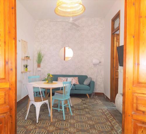 Luceros Downtown-Boho and Urban Chic Casa GAM in Alicante