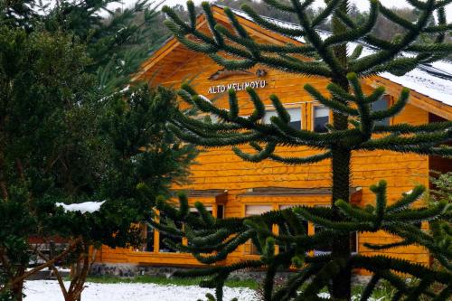 Alto Melimoyu Hotel & Patagonia