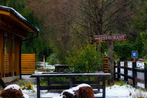 Alto Melimoyu Hotel & Patagonia