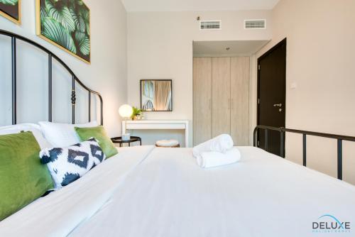 Distance Away From Expo City Dubai 1BR Unit, MAG 510, Madinat Al Mataar by Deluxe Holiday Homes, Dubaj (zdjęcie 7)