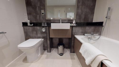 270155305 Holiday Inn London Kensington High St., an IHG Hotel