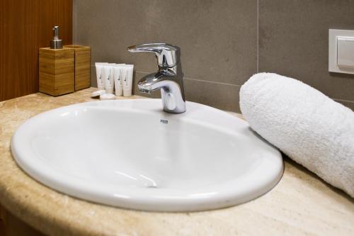 Cybernetyki 6b Serviced Accommodation - image 5