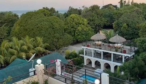 Casa Enrique Resort