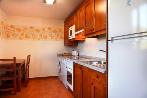 Casas Pirineo, Ainsa - 주방