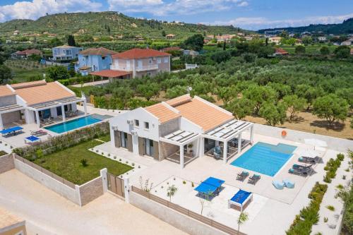 Zante Prime heated pool villa levanta - Accommodation - Gaïtánion