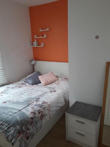03 Bedroom Apartment-Self Check in in Greater London East