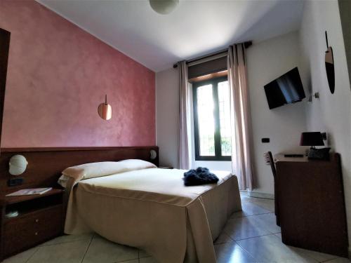 Hotel Venini, Mediolan