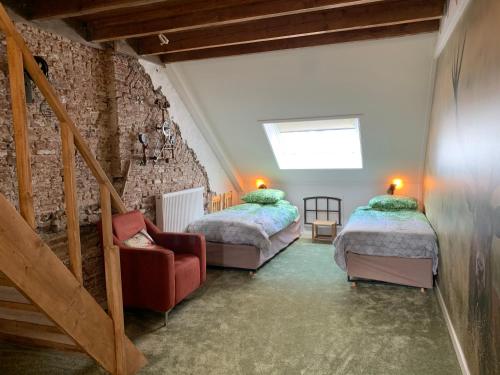 Logement Meijnerswijk, Free Parking, Electric Parking, Kitchen,Living room, Free Coffee machine Geen jongeren onder 25 jr 2
