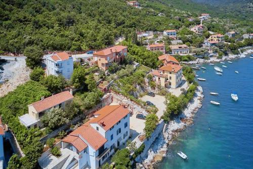 A szálláshely kívülről, Alex in Sveta Marina