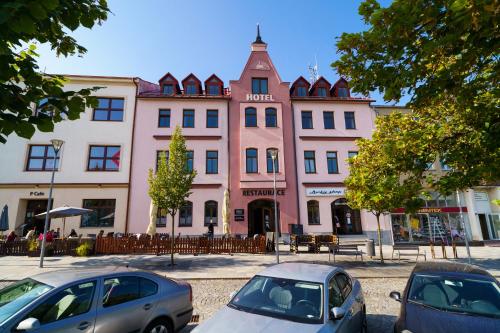 Hotel U Labutě - Žďár nad Sázavou