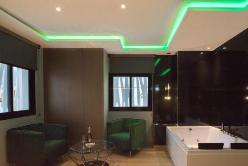 Dotări, DAOS Suites & Terrace Marbella in Marbella