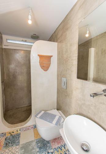 2 bedrooms, 4 beds