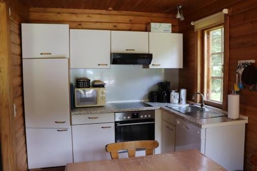 Konyha, Holzhaus am Silbersee in Frielendorf