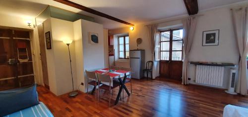 Palatina apartment, Turin (Foto 11)