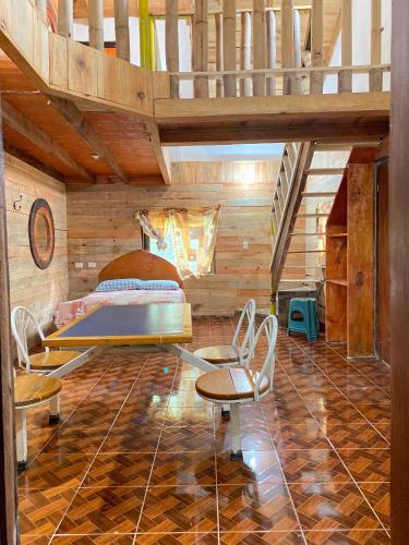5 double beds