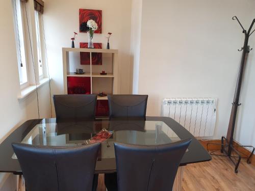 Létesítmények, Marina Court LA14 2HL in Központ