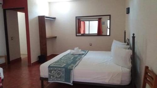 Hotel Maya 2012