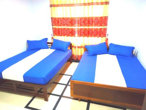 Family Room with Private Bathroom image 2