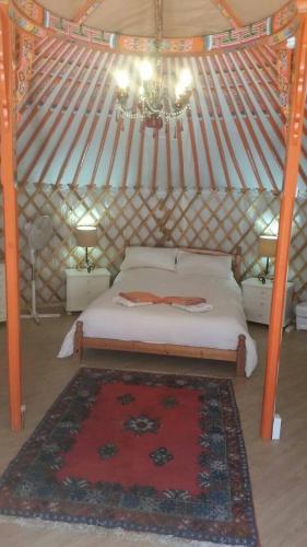 Eldorado Yurt in Sayalonga