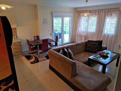  Lux Stars Apartment in Agía Triás