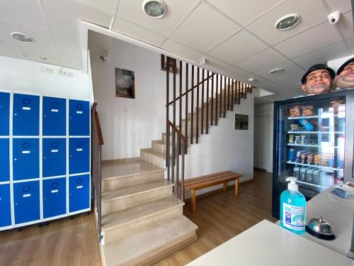 Hostel & Gym Relise - Albergue Juvenil in Sant Lluis