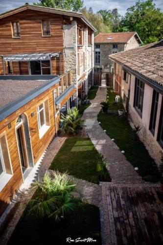 Logis Hotel Nature Cathare in Leran