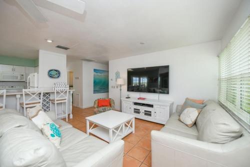 104 30Th St Home - image 3