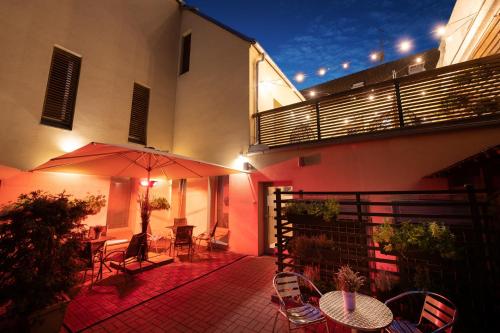 入口, Wine & Wellness hotel Besední dům (Wine & Wellness hotel Besedni dum) in 華爾蒂察