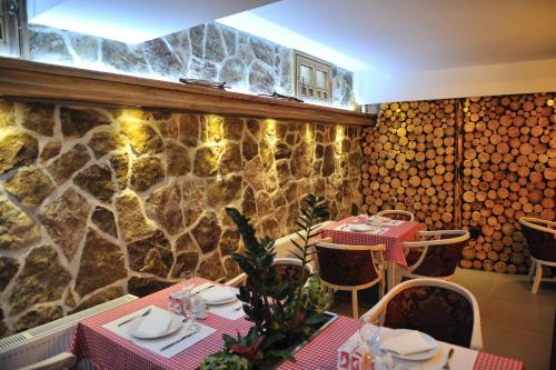 Ресторан, Hotel Lula in Сараєво