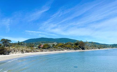 Blue Cottage Bruny Island