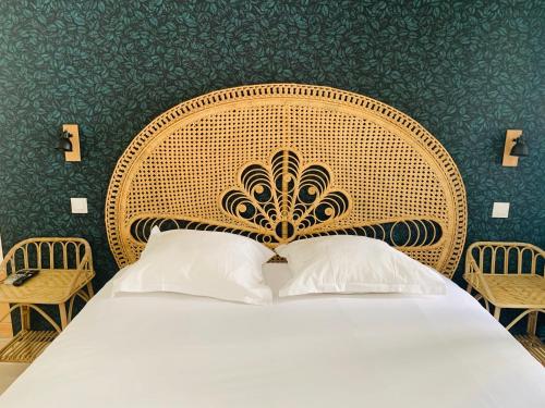 Hôtel Central - image 2
