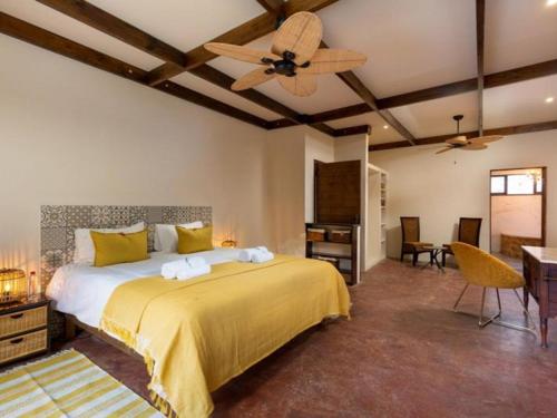 Villa Colinas