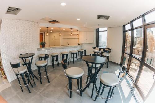 Банкетный зал, Golden Tower Pinheiros by Fenix Hoteis in São Paulo