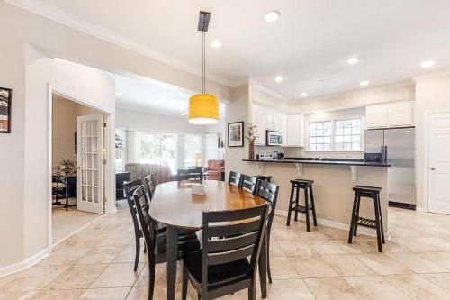 27 Lagoon Road - image 6