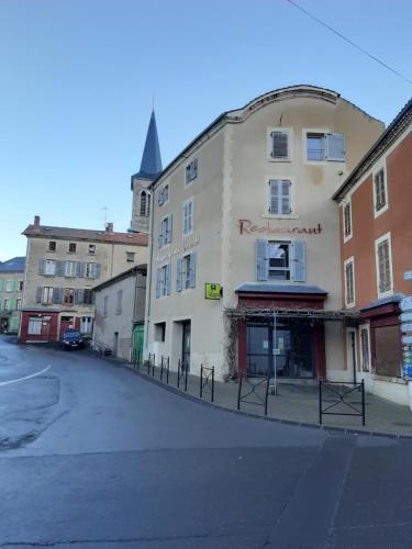 AUBERGE DU VERNET hotel Sainte-Florine