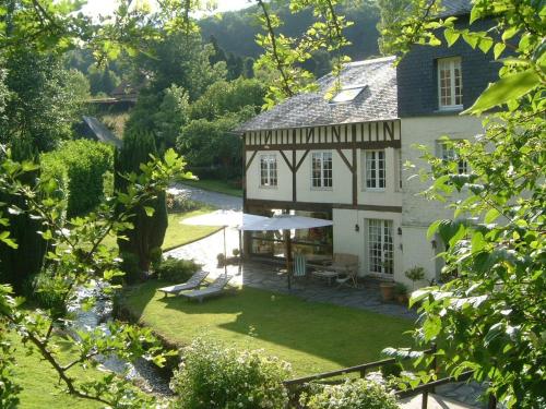 Au Moulin Saint Nicol B&B