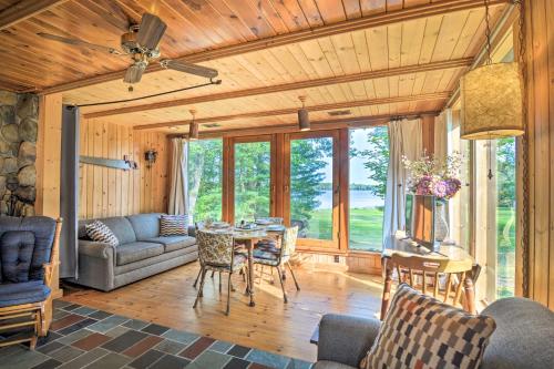 Cabin on Rush Lake with Tiki Bar Grill and Kayaks! - image 2