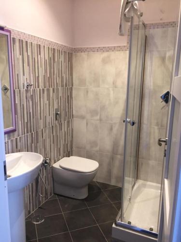 Guest House Bracciano RM Room Type - Double Room with Private Bathroom