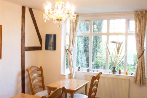 Moss Cottage - image 6