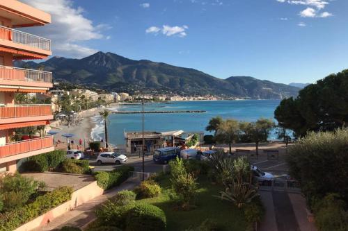 Ciel et Mer, Agréable 4 couchages Bord de Mer Clim WIFI Balcon