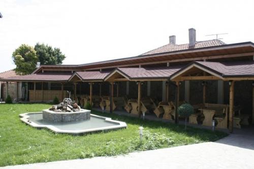 Exterior view, Hotel Akre in Kavarna