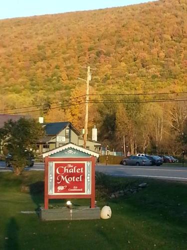The Chalet Motel