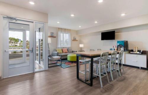 Lobby, WoodSpring Suites Allentown in Allentown (PA)