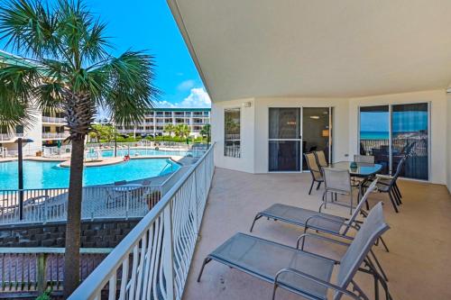 Dunes of Seagrove Condominiums