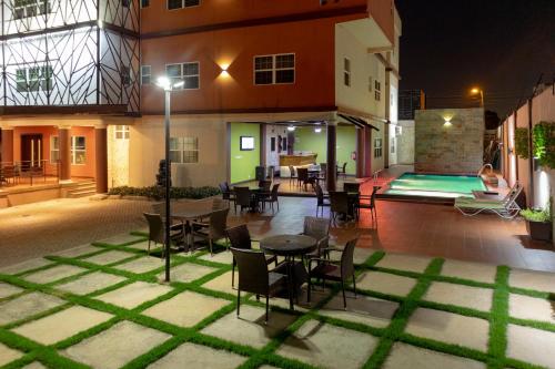 Viesnīcas āriene, Frederick's Lodge in Kumasi